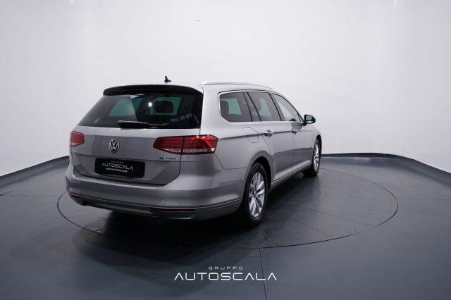 VOLKSWAGEN Passat Variant 1.6 TDI Comfortline BlueMotion Technology