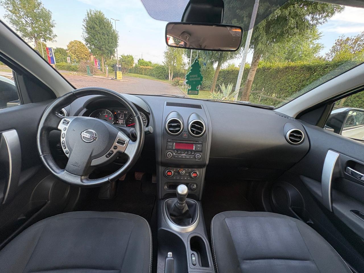 Nissan Qashqai 1.5 dCi DPF Visia ok Neopatentati!!!