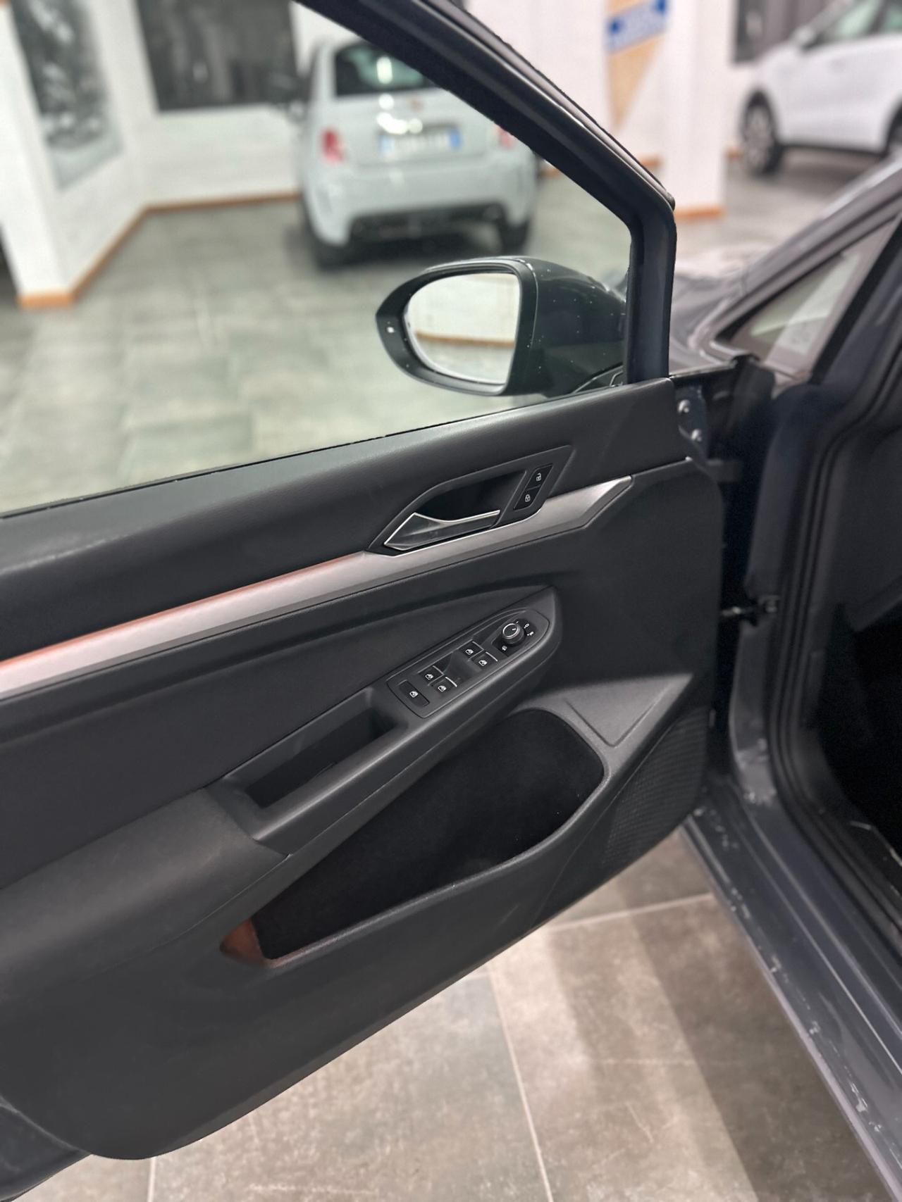 Volkswagen Golf 2.0 TDI SCR Style - 2021