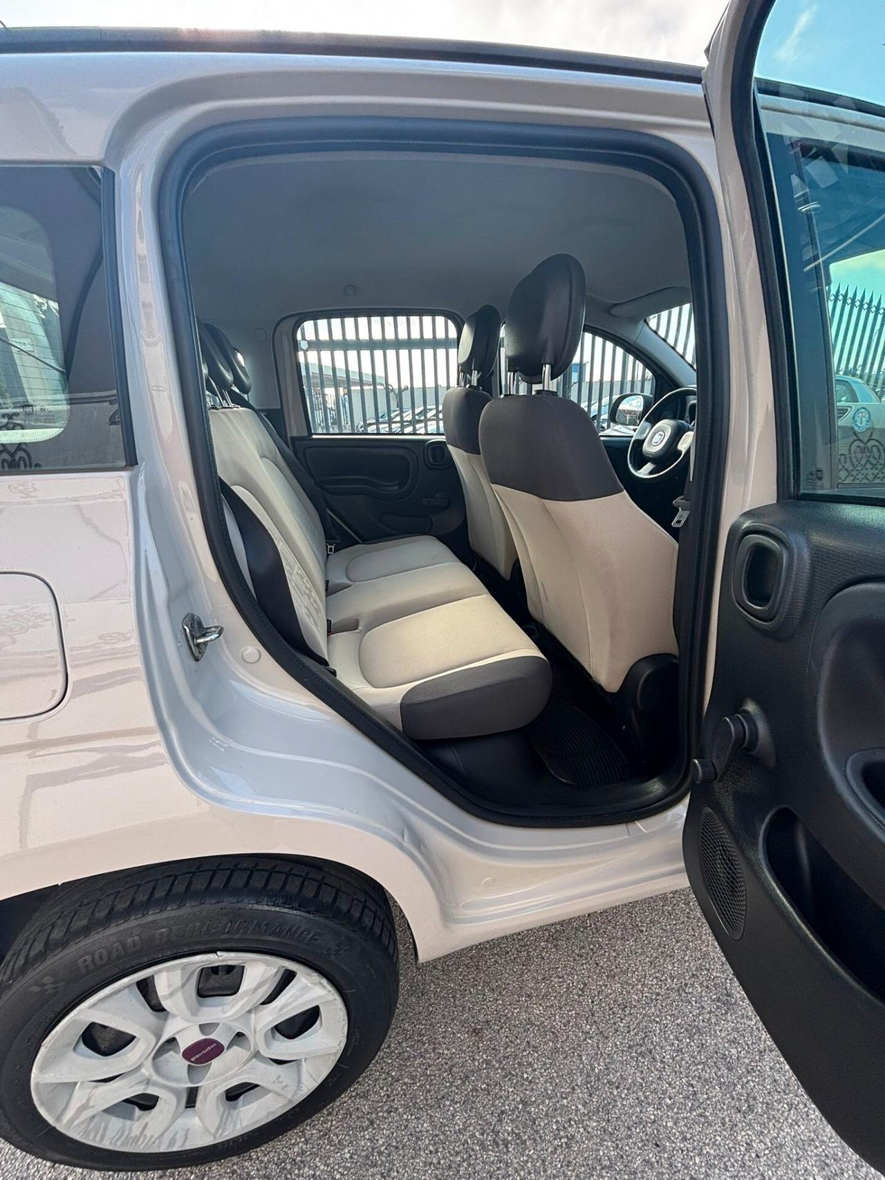 Fiat Panda 0.9 TwinAir Turbo Natural Power Lounge ANNO 2013