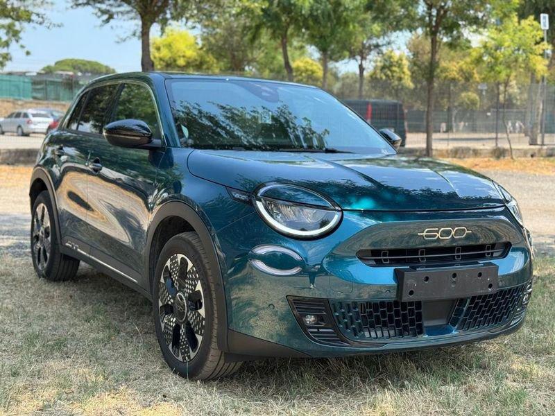 FIAT 600 Hybrid 100 CV DCT MHEV La Prima