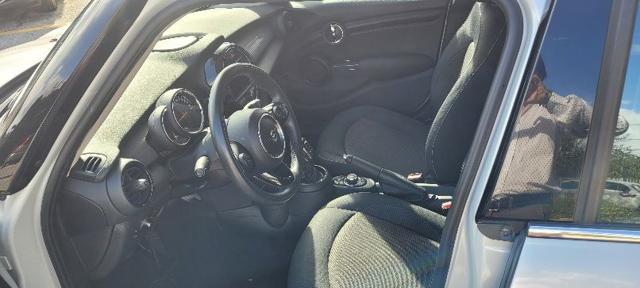 MINI Cooper 1.5 Cooper 5 porte