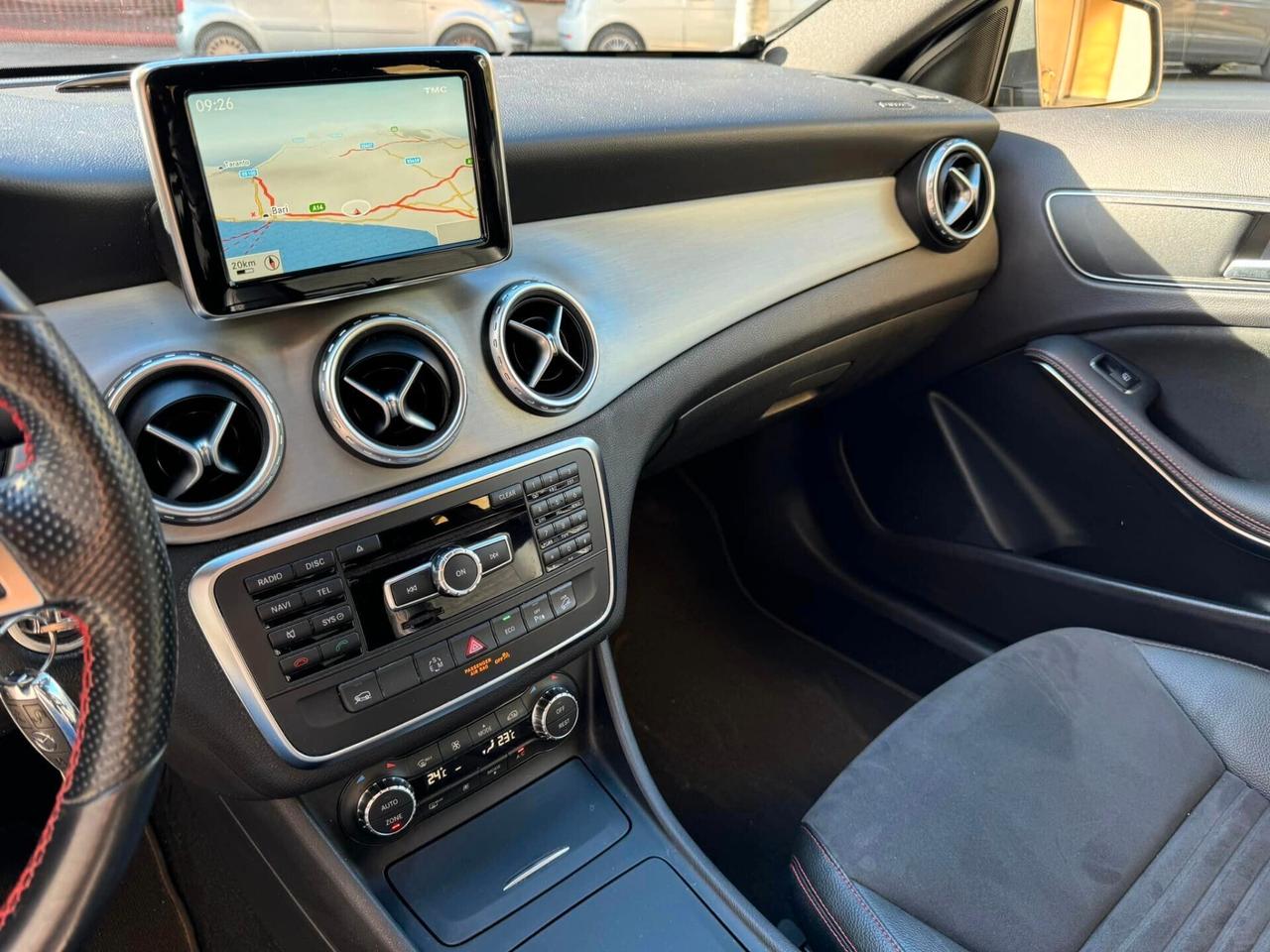 MERCEDES GLA 200 CDI 136 CV. 4MATIC PREMIUM