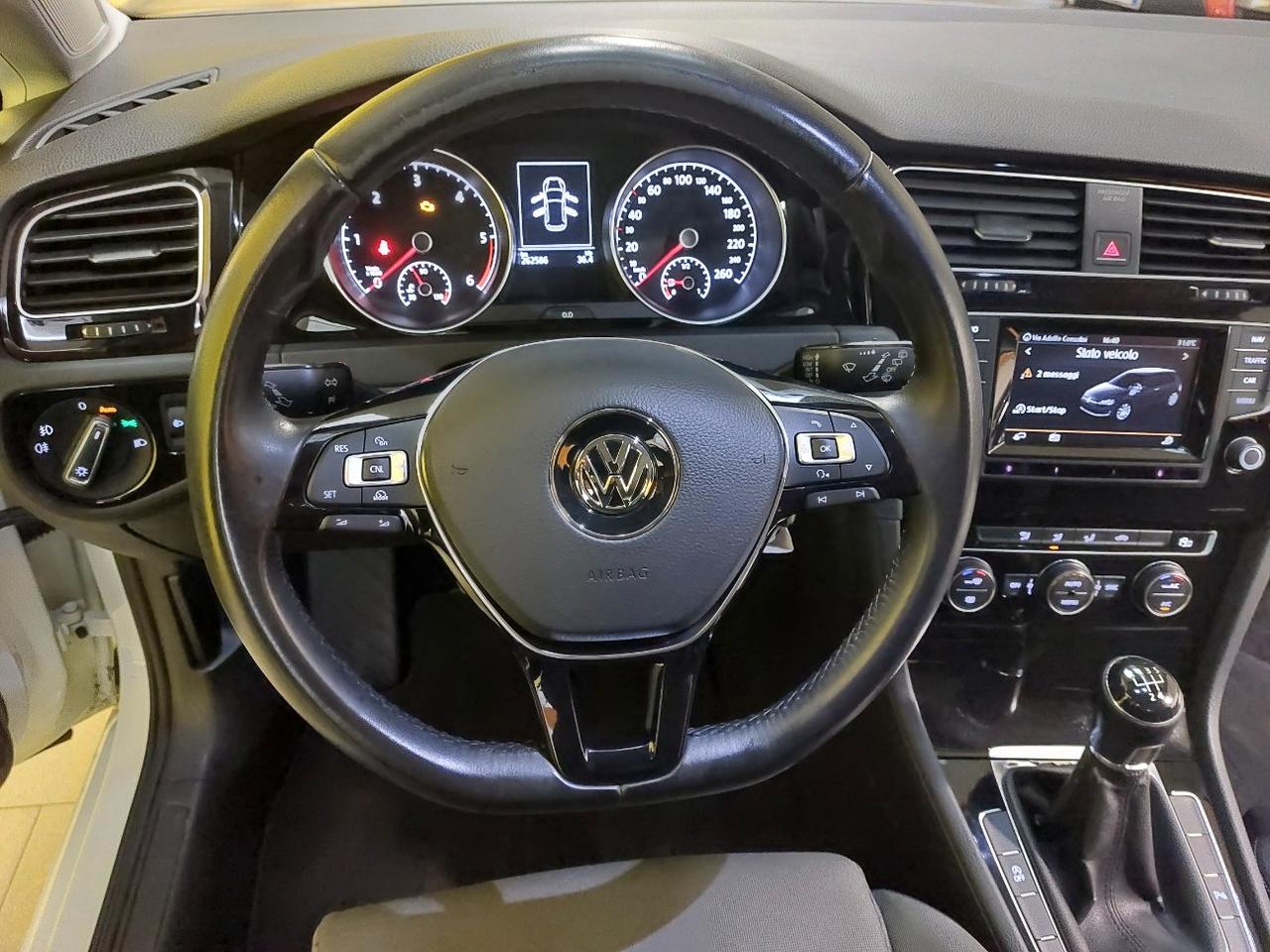 Volkswagen Golf 5 Porte Golf 5p 1.6 tdi Highline Executive (business) 110cv