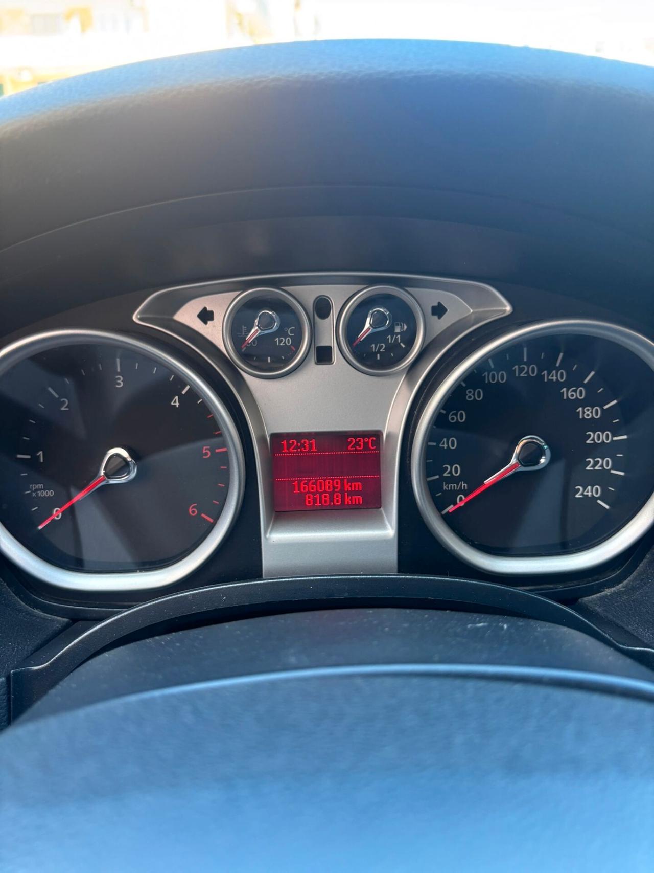 Ford Focus 1.6 TDCi (110CV) SW Tit. DPF