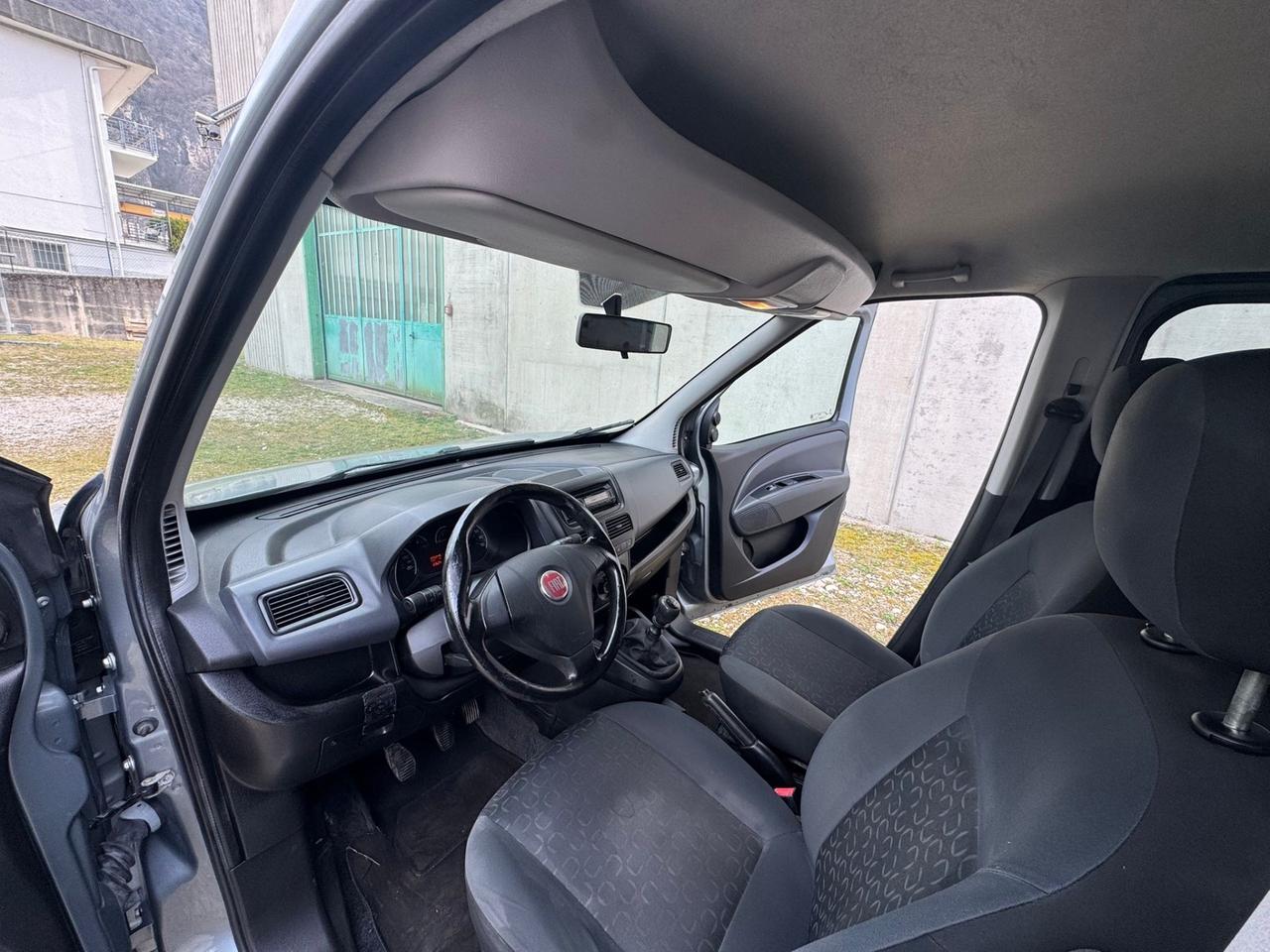 Fiat Doblò 1.6 MJT 16V 90CV Emotion SI NEOPATENTATI