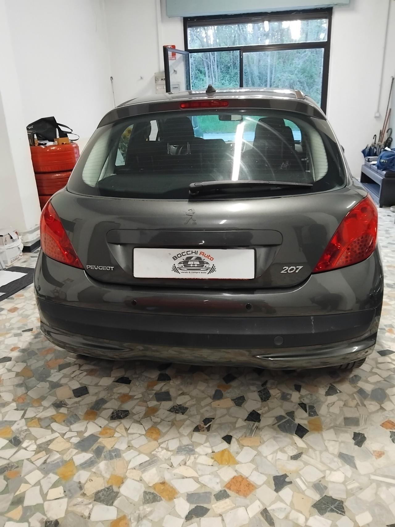 Peugeot 207 1.4 88CV 5p. XS