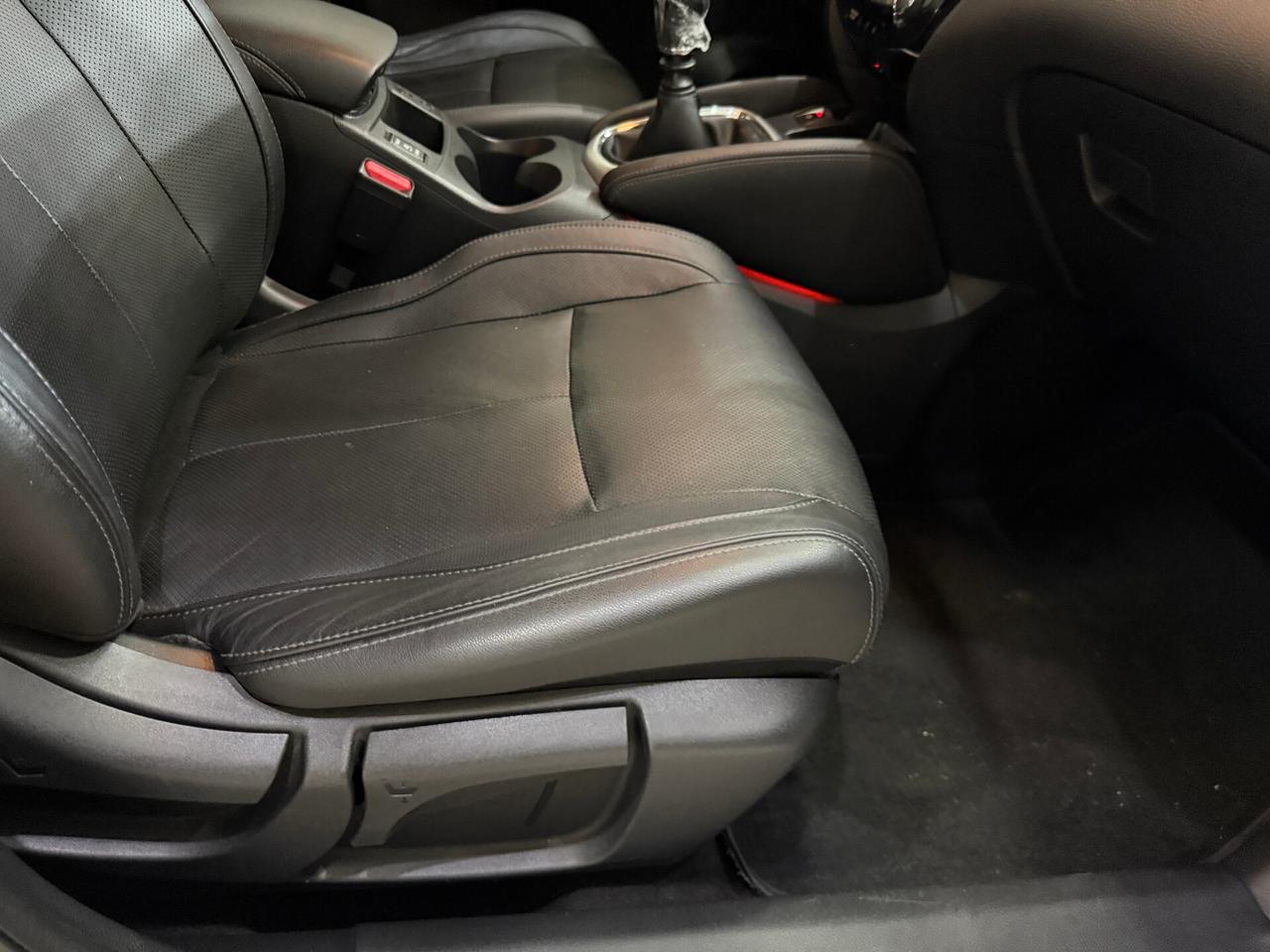 Nissan Qashqai 1.6 dCi 2WD Tekna *full optional *