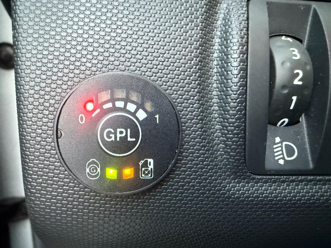 Renault Clio 1.2 75CV GPL 5 porte Live