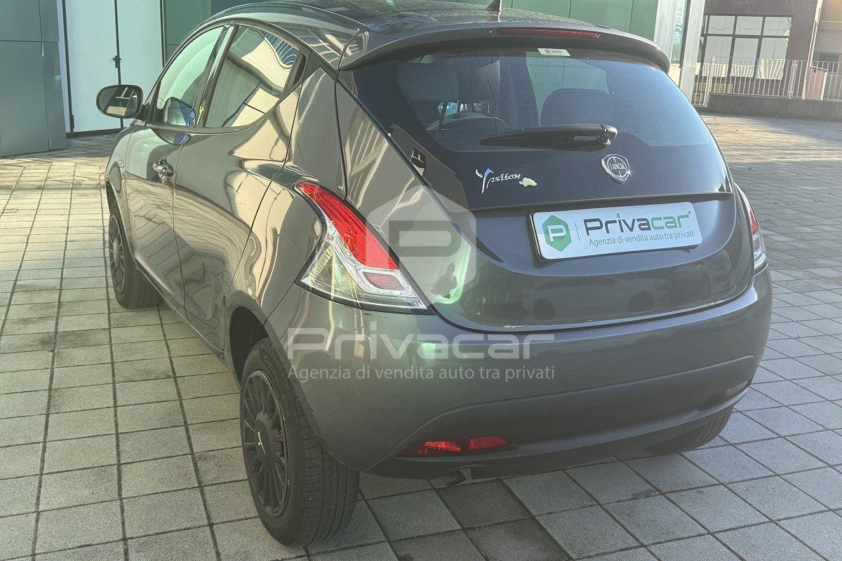 LANCIA Ypsilon 0.9 TwinAir 85 CV 5 porte Metano Ecochic Elefantino