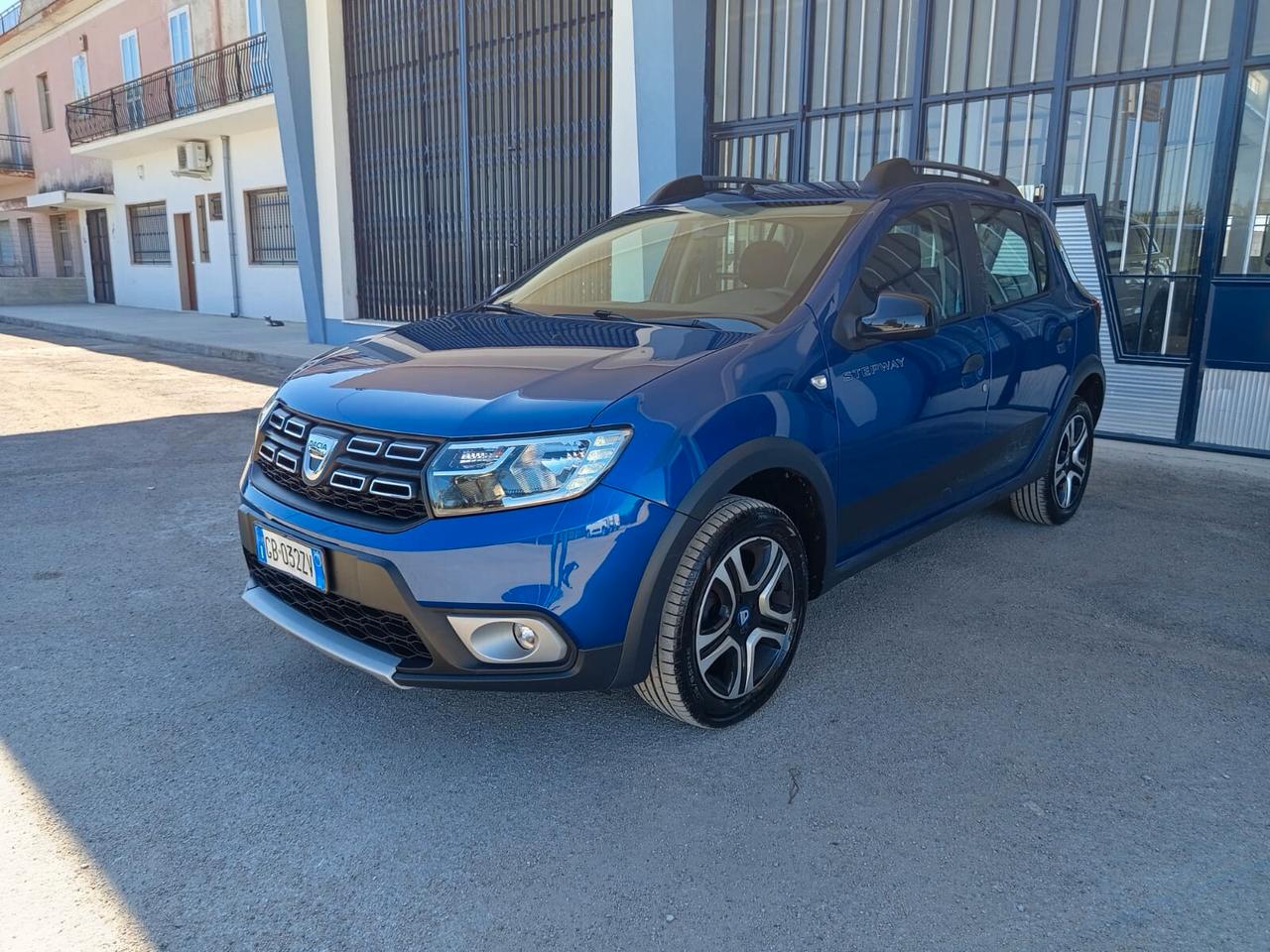 Dacia Sandero Stepway 1.0 TCe 100CV ECO-G 15th Anniversary