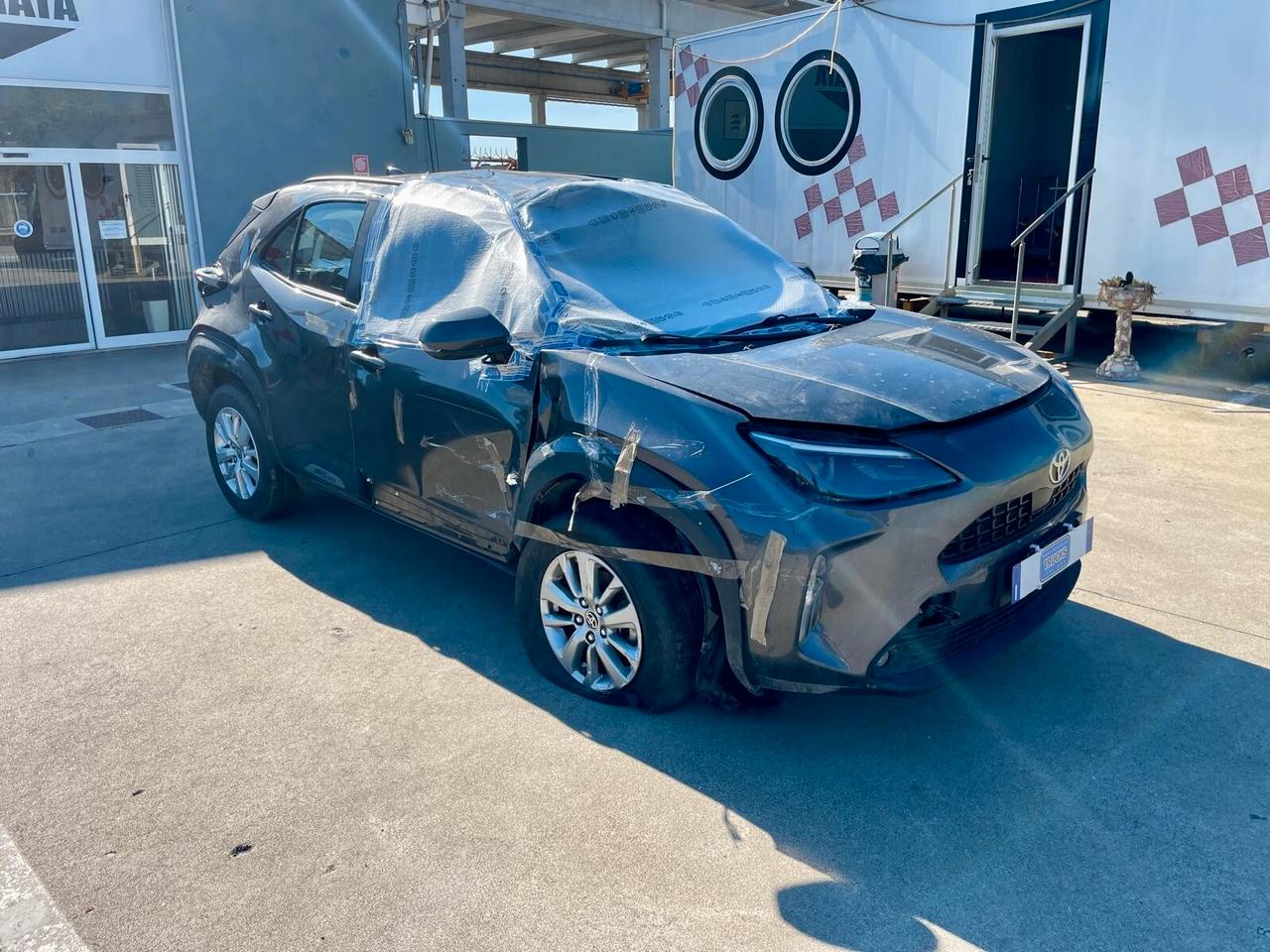 Toyota Yaris Cross 1.5 Hybrid 5p. E-CVT Active ***INCIDENTATA**