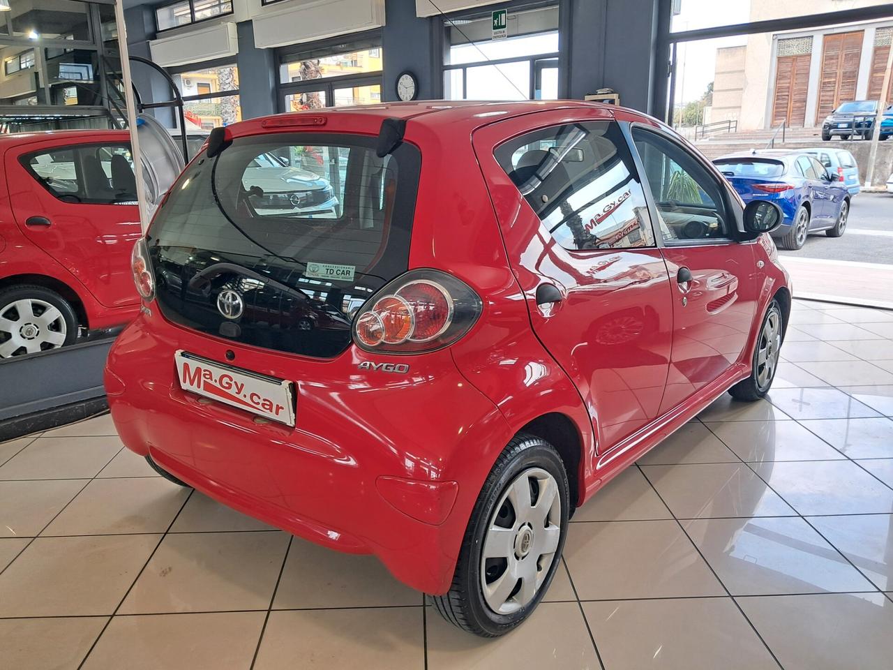 Toyota Aygo 1.0 12V 68 cv 5p. Now