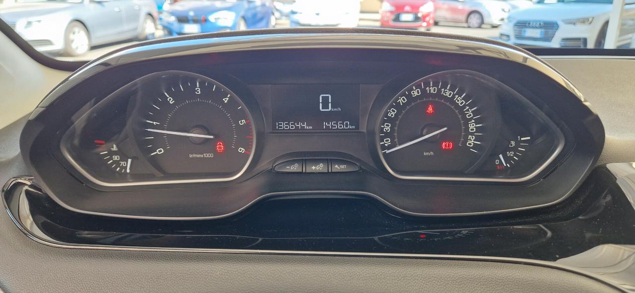 Peugeot 208 1.6 BlueHDi 75cv Allure