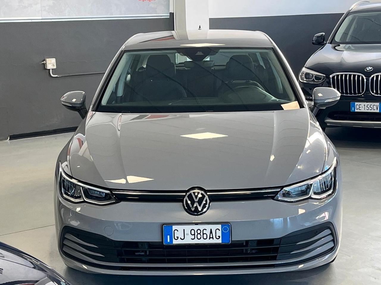 Volkswagen Golf 1.5 eTSI 130 CV EVO ACT DSG Life PACK LUCI INTERNO