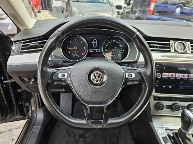 VOLKSWAGEN Passat Variant 1.6 TDI SCR DSG Business BMT