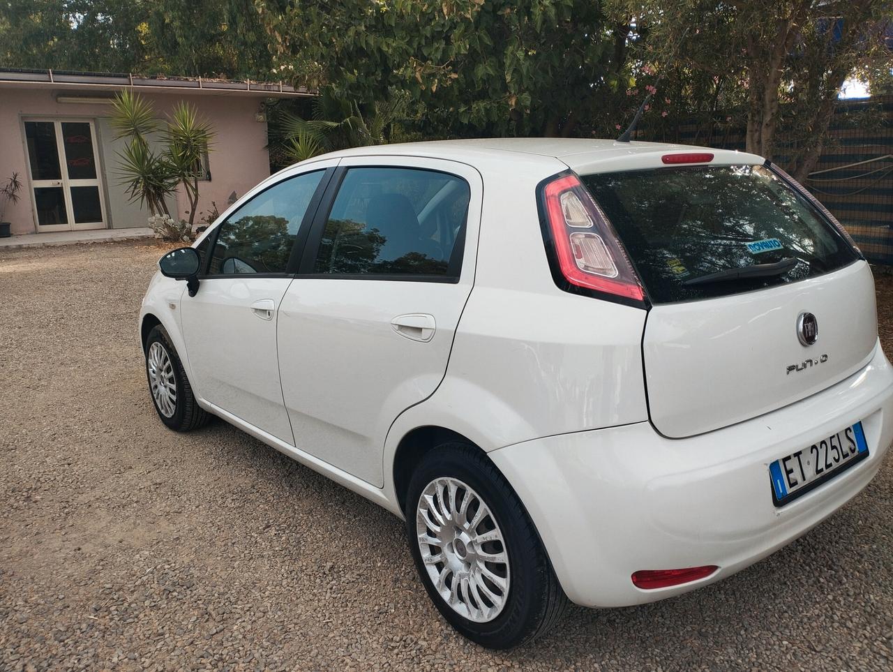 Fiat Punto 1.3 MJT II 75 CV 5 porte Street
