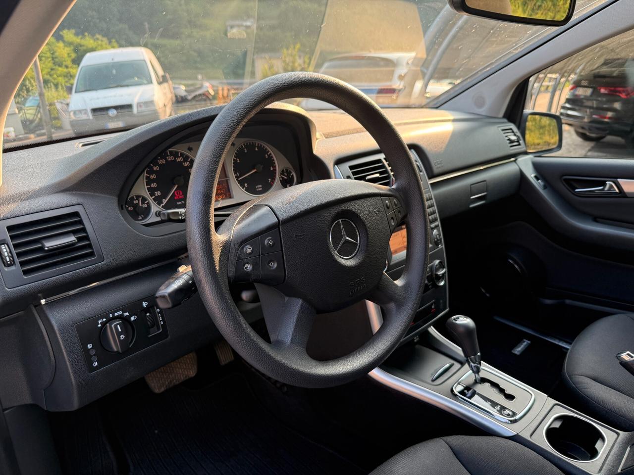 Mercedes-benz B 180 AUTOMATIC Executive 116cv
