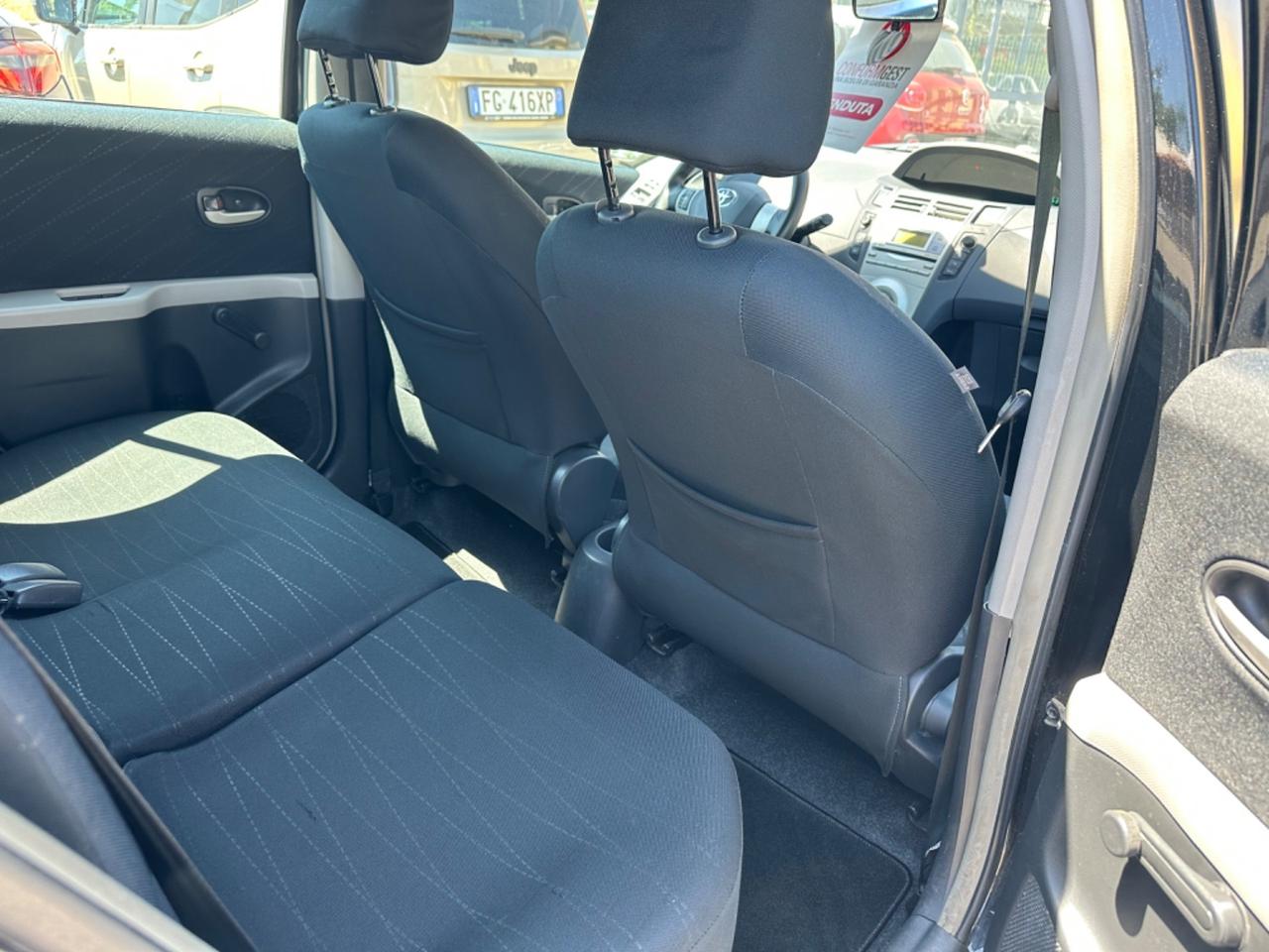 Toyota Yaris 1.4 D-4D 5 porte Sol