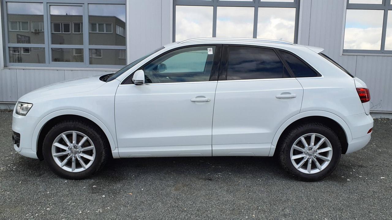 Audi Q3 2.0 TDI 150 CV quattro Sport