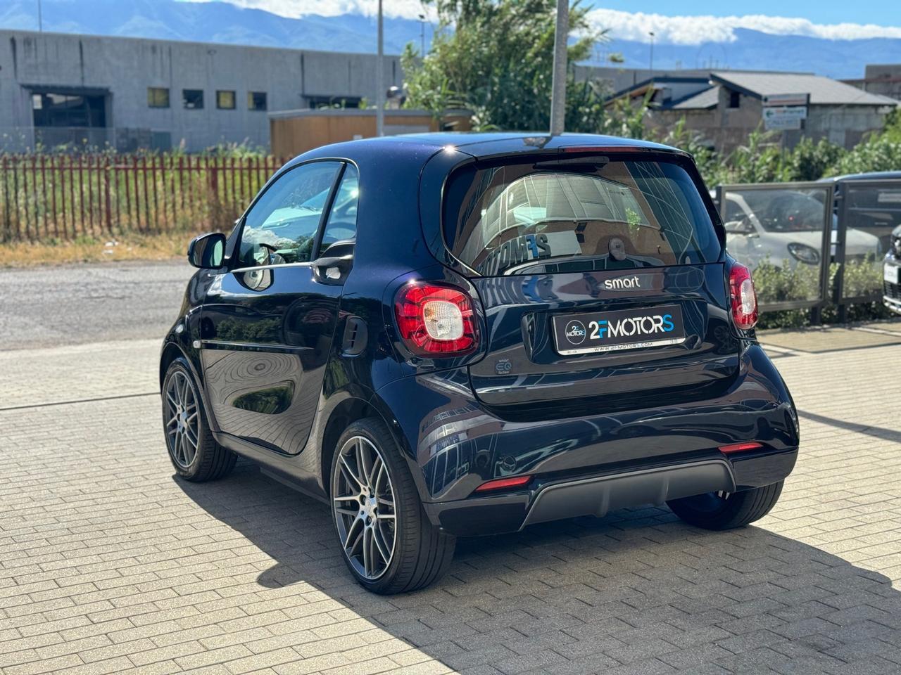 Smart forTwo eq Parisblue Brabus Style