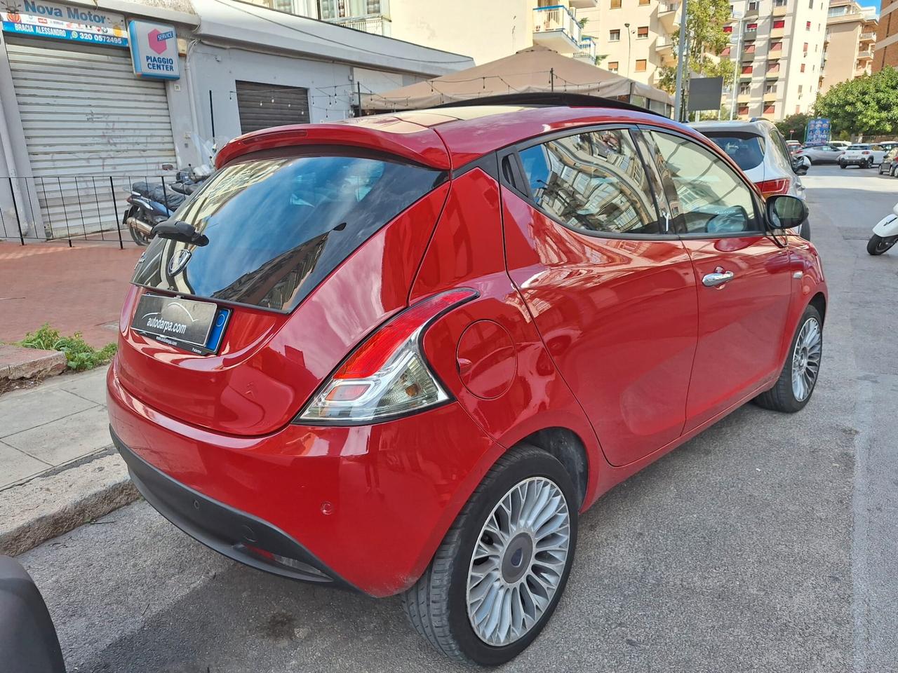 Lancia Ypsilon 1.3 MJT 16V 95 CV 5 porte S&S Platinum