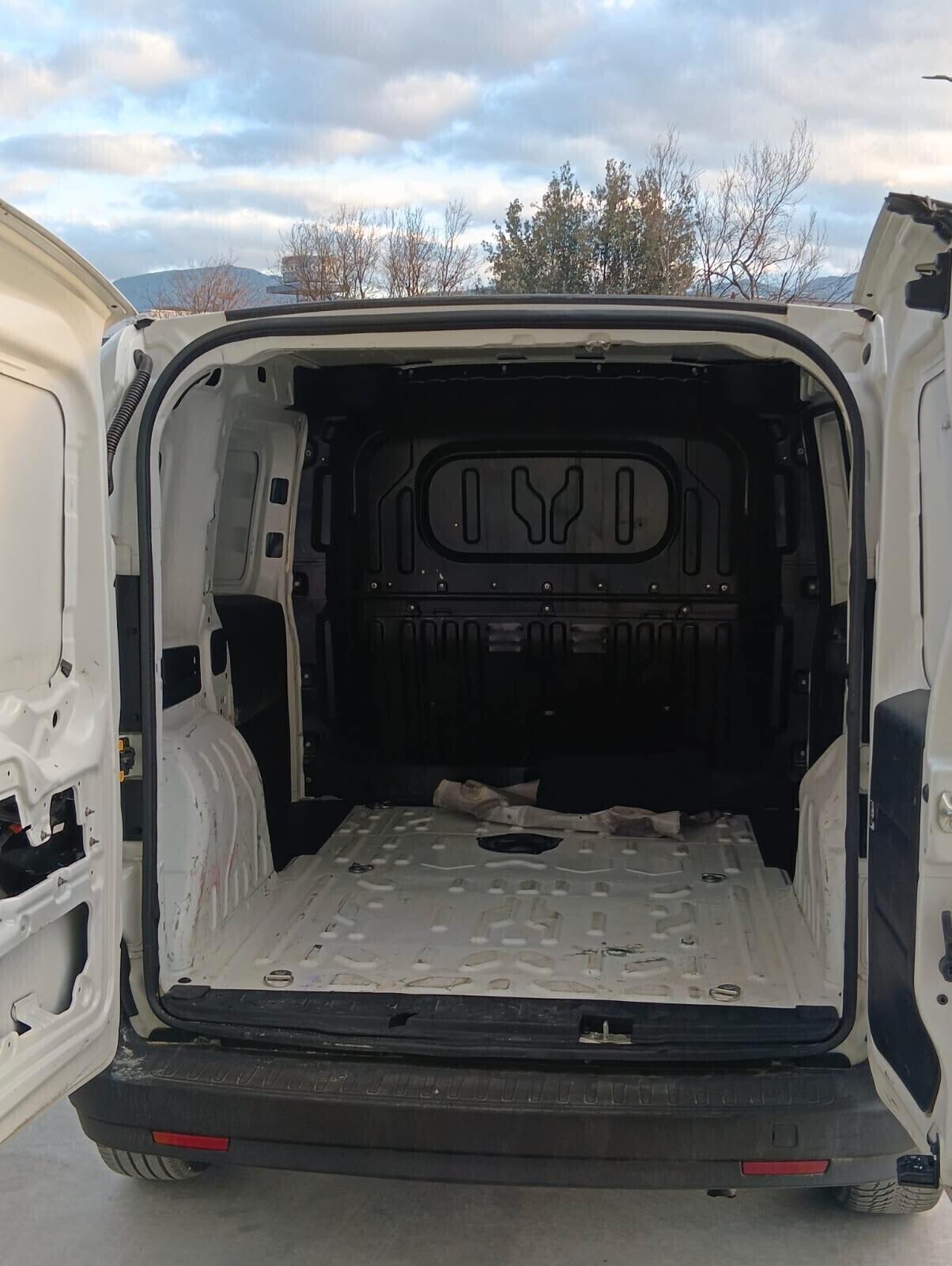 Fiat Doblo Doblò 1.6 MJT 120CV S&S PC-TN Cargo Business