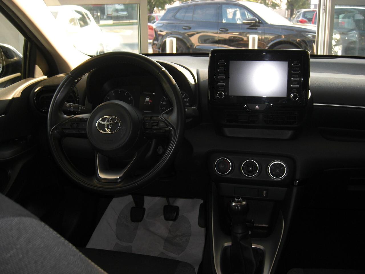 Toyota Yaris 1.0