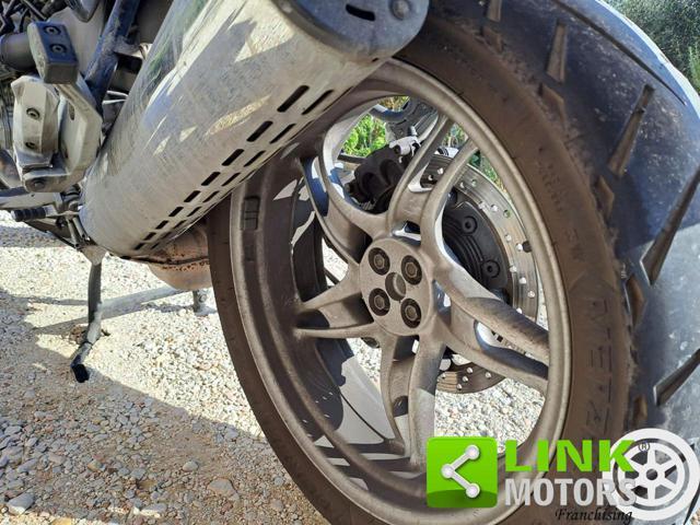 BMW R 1150 R .