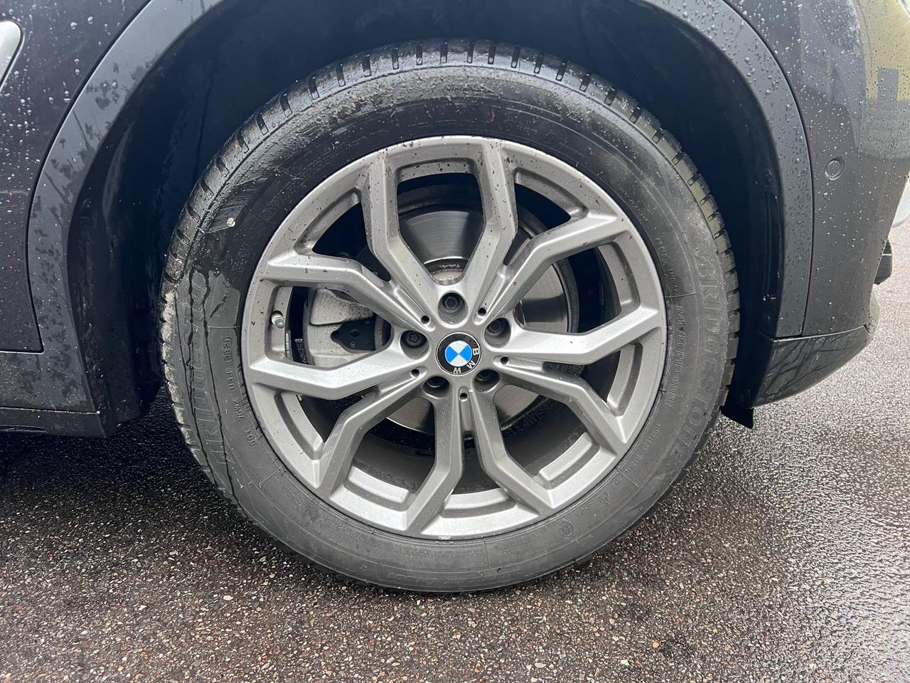 Bmw X3 2.0d xLine #9126