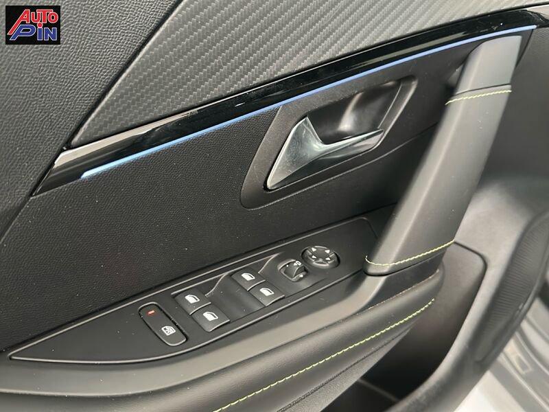 Peugeot 208 GT Hybrid 136 e-DCS6 auto