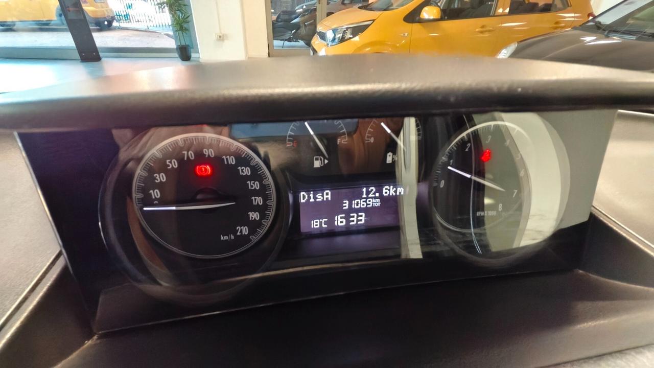 Lancia Ypsilon 1.0 FireFly 5 porte S&S Hybrid Ecochic Silver