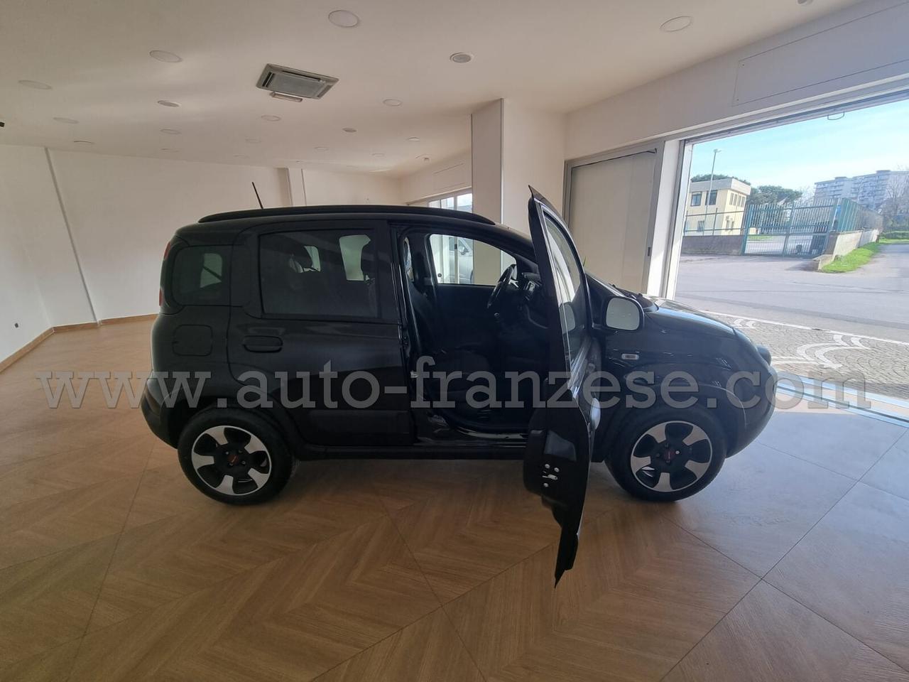 Fiat Panda 1.0 FireFly S&S Hybrid City Cross