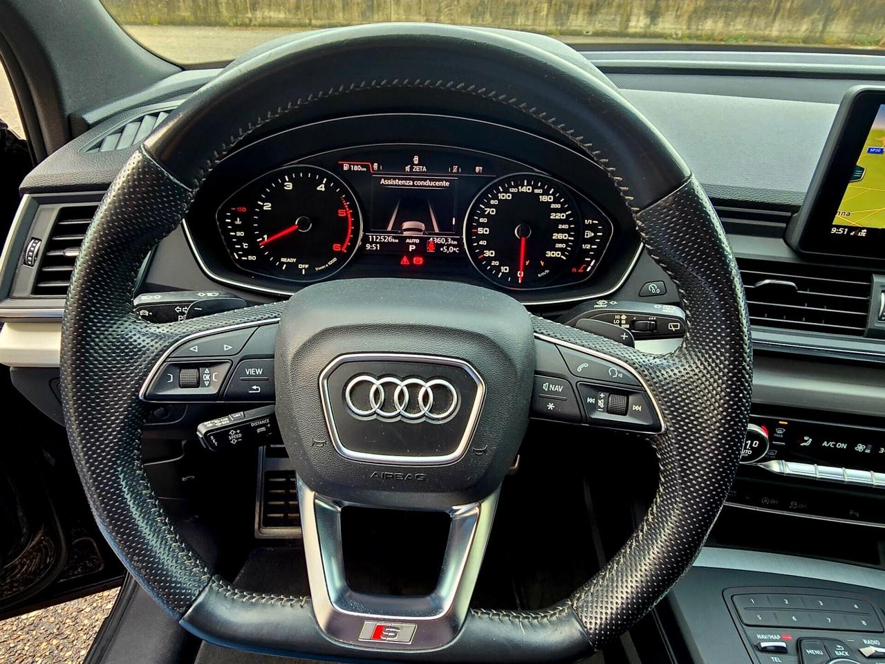 Audi Q5 40 TDI quattro S tronic S line interni RS