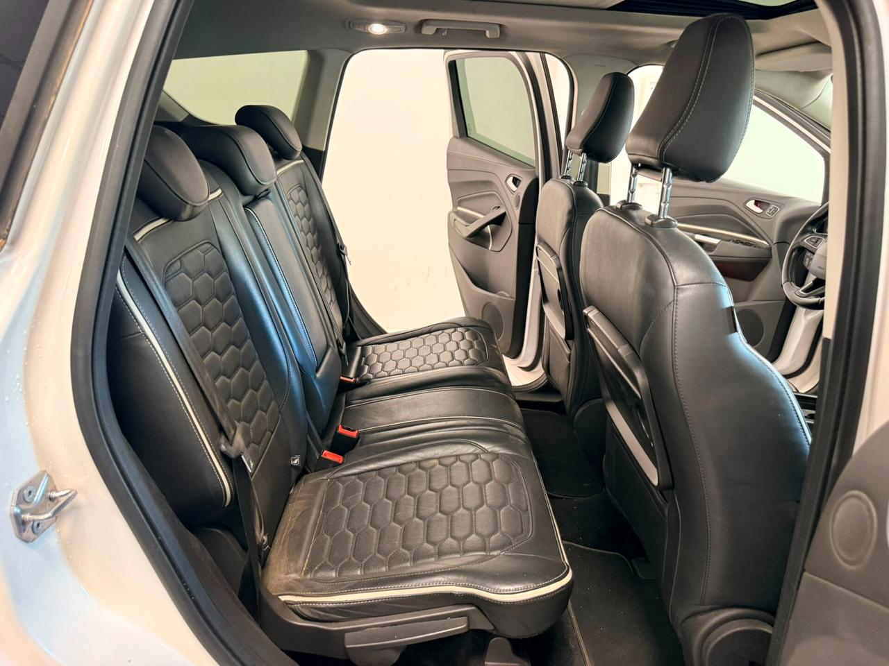 Ford Kuga 2.0 TDCI 150 CV S&S 4WD Vignale