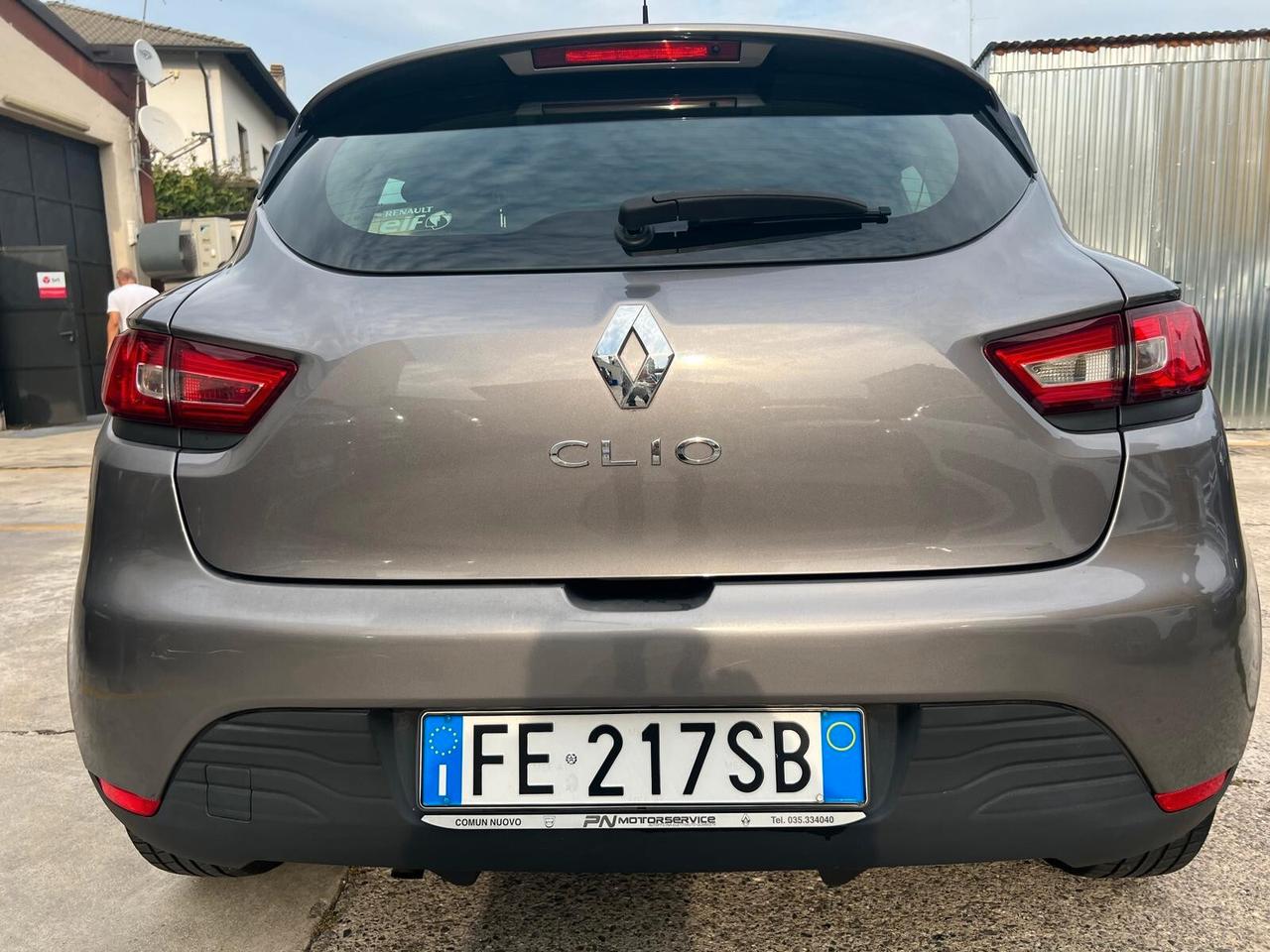 Renault Clio 1.2 75CV 5 porte Life
