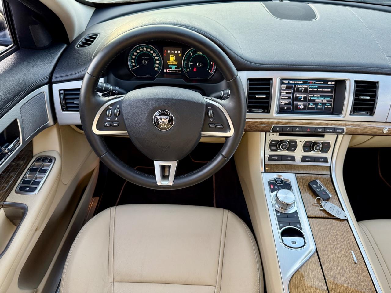 JAGUAR XF 3.0 D V6 240CV Portfolio - 2015