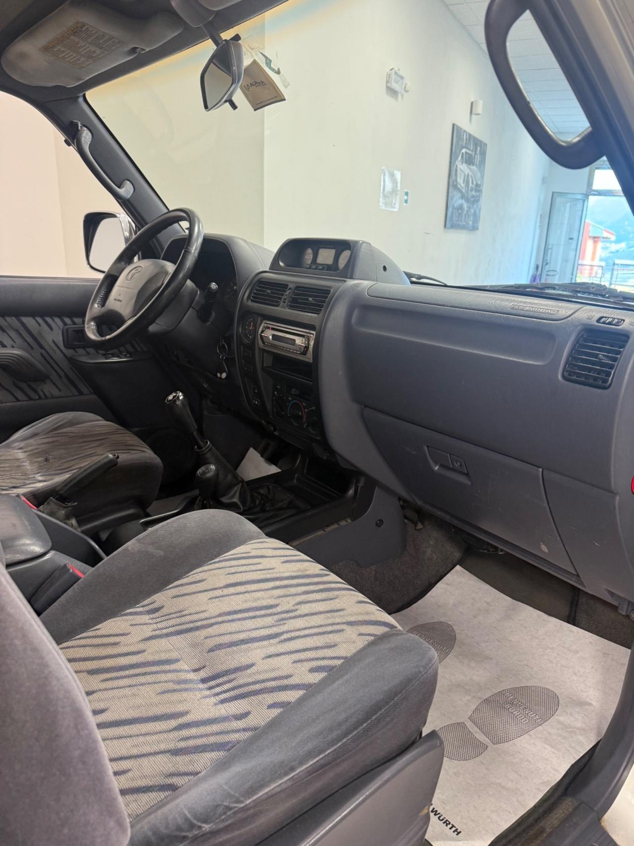 Toyota Land Cruiser 3.0 turbodiesel 3 porte KZJ90 GX