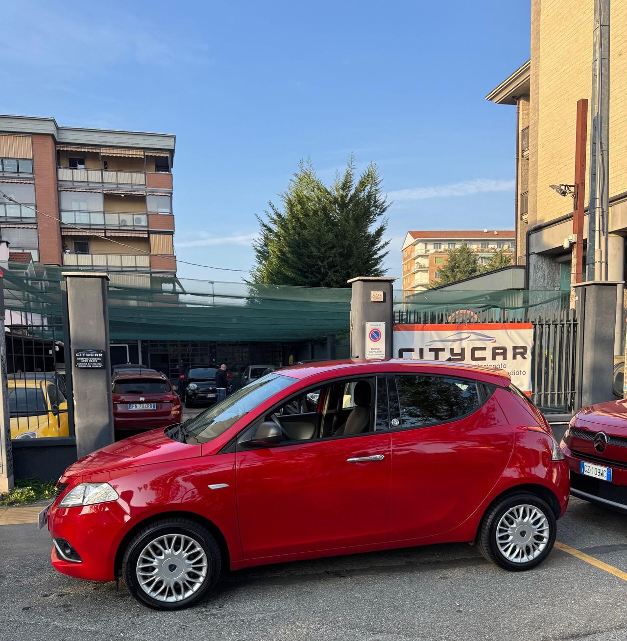 Lancia Ypsilon 1.2 69 CV GPL di casa Ecochic