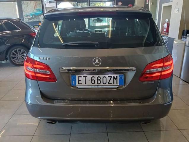 Mercedes-Benz B 180 Classe B - T246 Premium E6