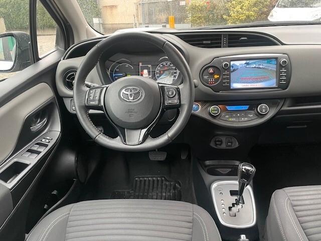 Toyota Yaris 1.5 Hybrid 5 Grey Navigatore uniprop. Garanzia