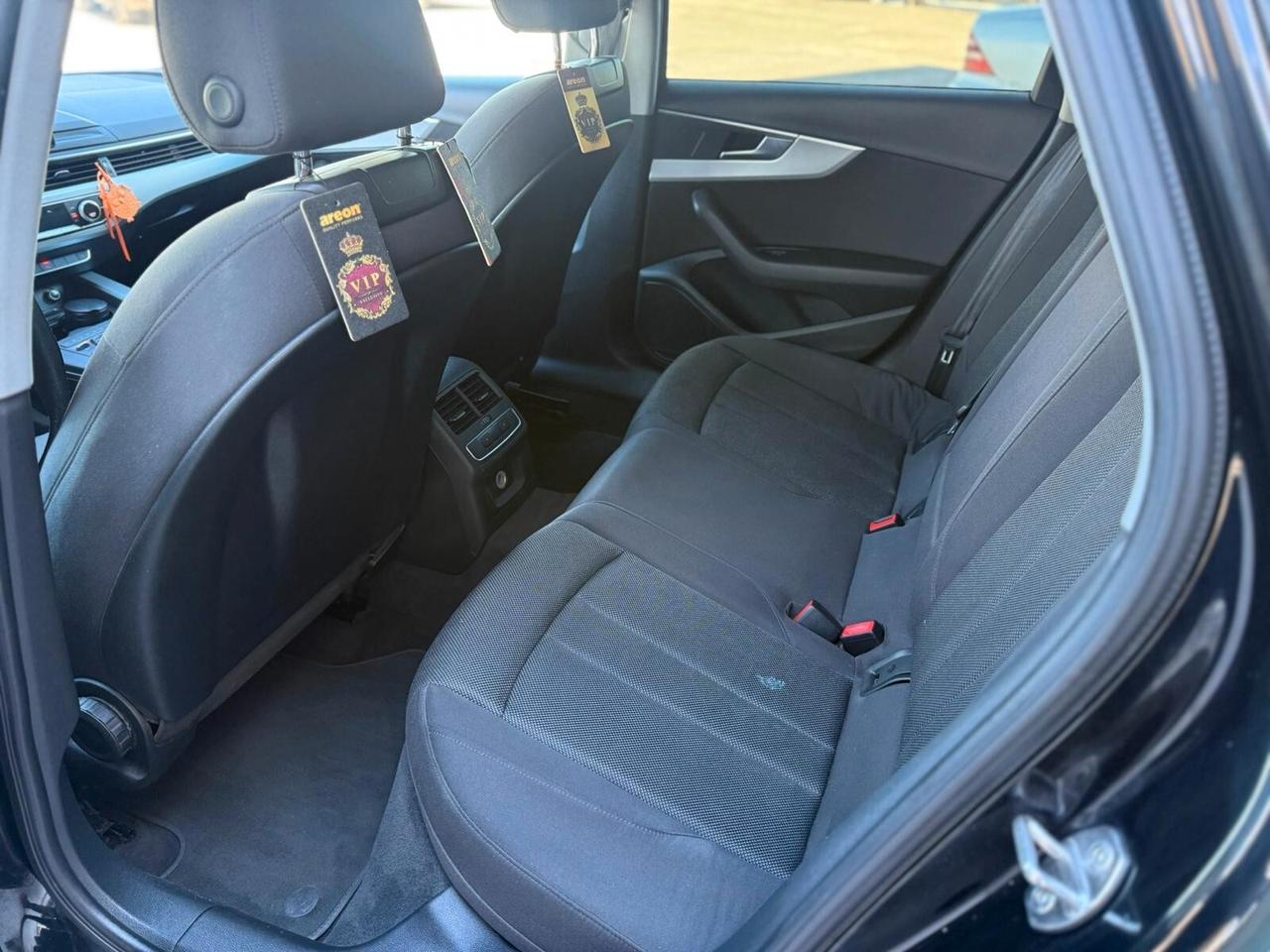 AUDI A4 2.0 TDI 2018 12 MESI DI GARANZIA