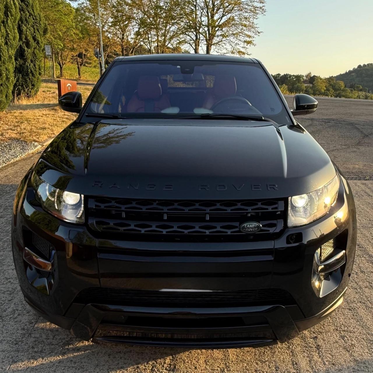 Land Rover Range Evoque 2.2 TD4 5p. Pure