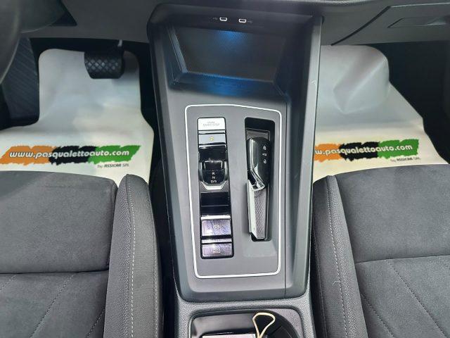 VOLKSWAGEN Golf 1.4 TSI eHYBRID 204 CV DSG Style