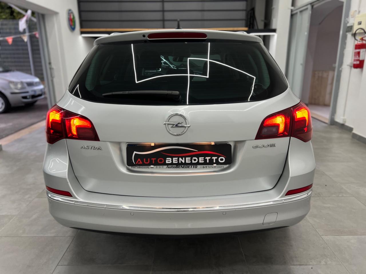 Opel Astra 1.6 CDTI E Sports Tourer 2015