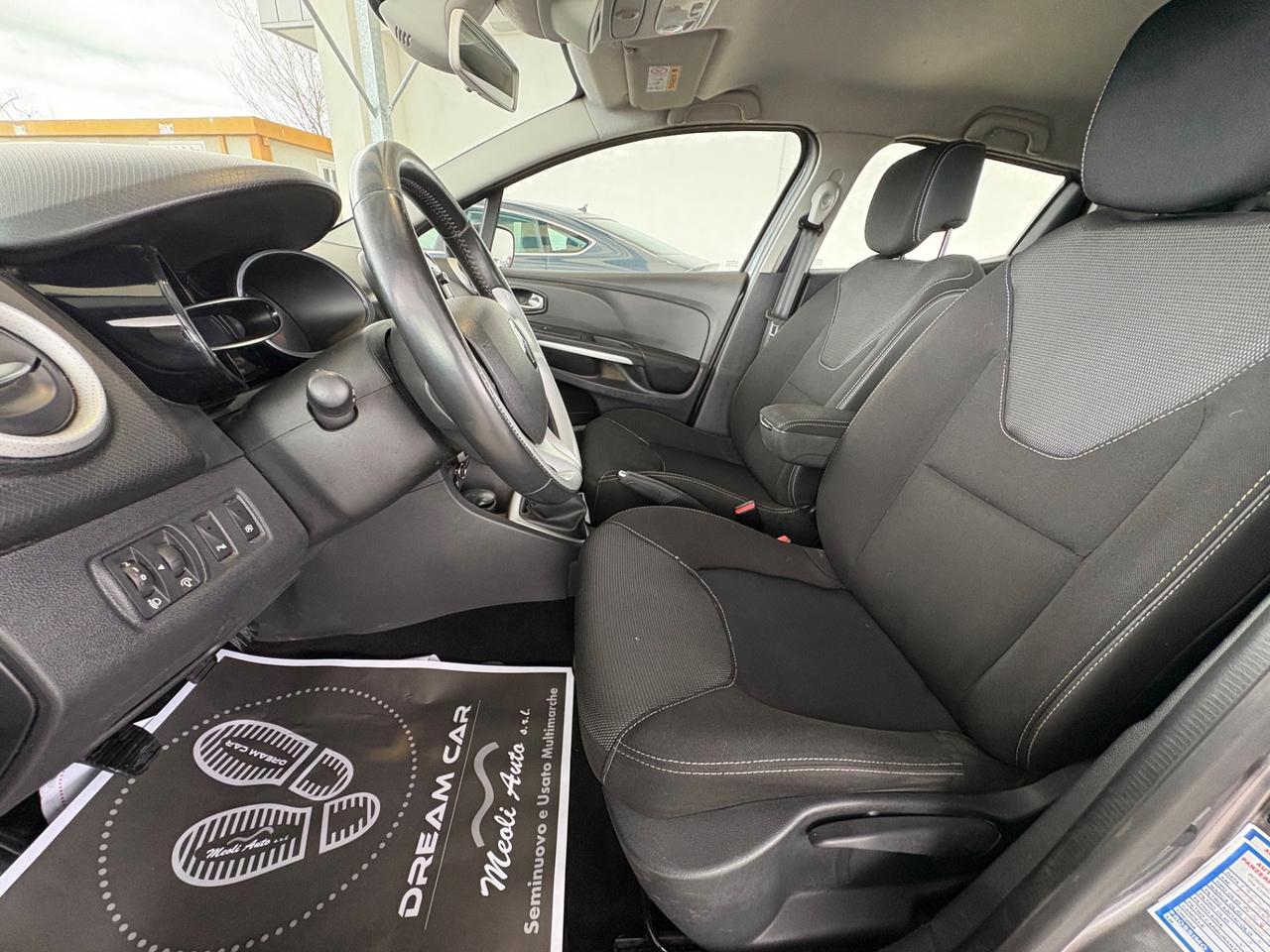 Renault Clio dCi 8V 75 CV Start&Stop 5 porte Energy Duel