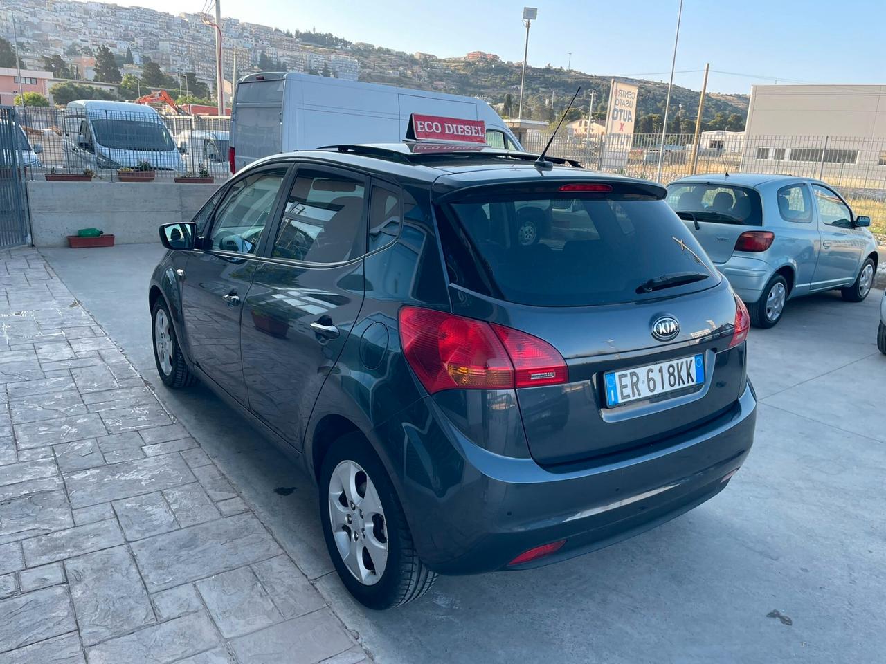 Kia Venga 1.4 CRDi 90CV Cool pari Al nuovo