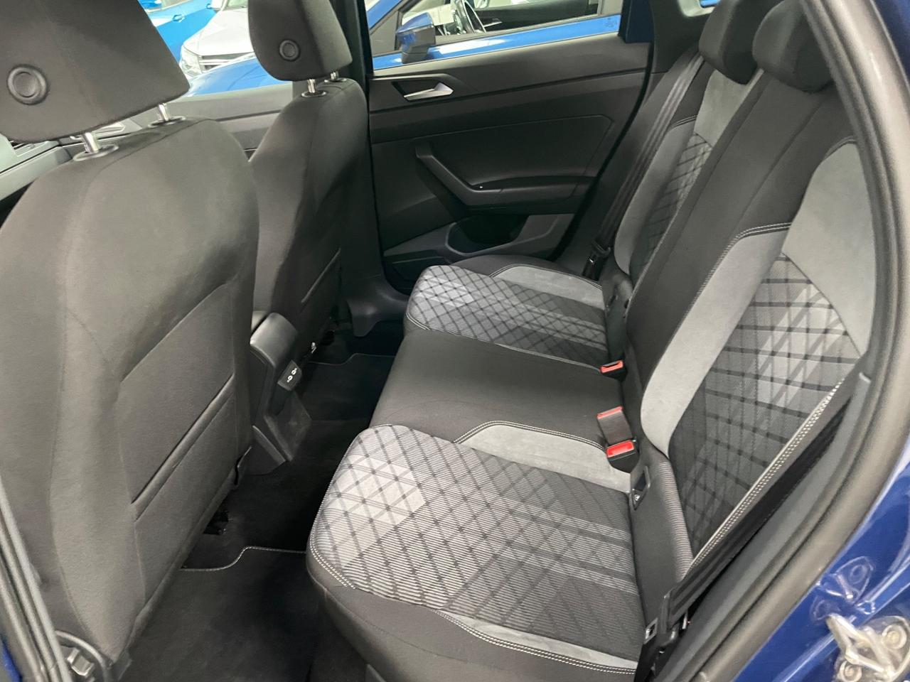 Volkswagen Taigo 1.0 TSI 115 CV DSG R-Line Led Telec. Keyless
