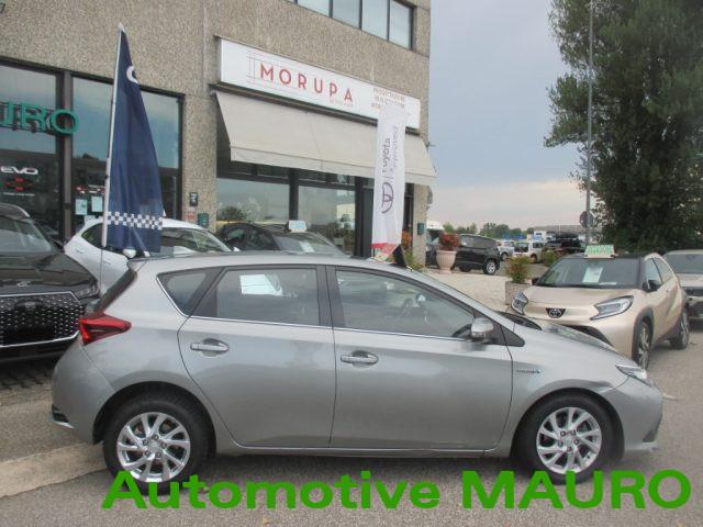 TOYOTA Auris 1.8 Hybrid Cool