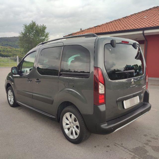 PEUGEOT Partner Tepee BlueHDi 100 Outdoor